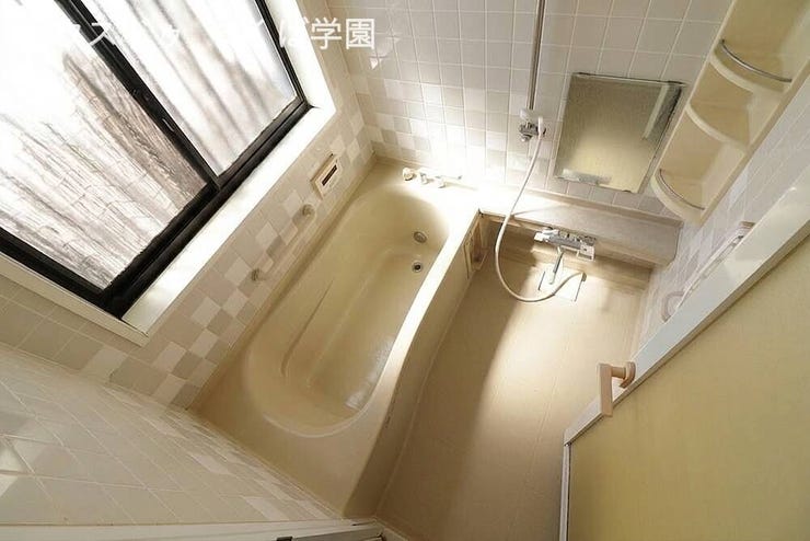 1坪タイプの浴室はゆったりご使用いただけます♪