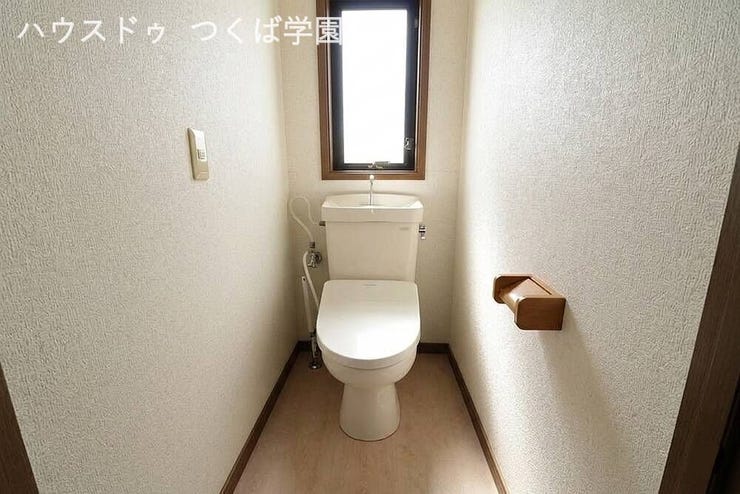 ウォシュレット付きトイレです。