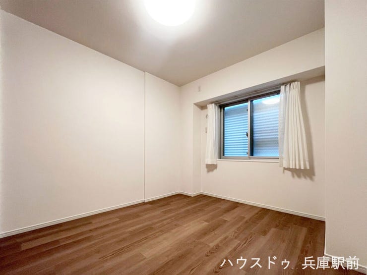 ◇シンプルで家具のレイアウトがしやすく、自分らしい空間づくりをお楽しみいただけます。