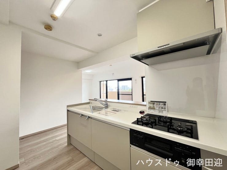 ■家族の「美味しい」が集まる舞台■高い機能性と美しいデザインを両立。料理する人も、待つ人も、笑顔になれる場所です。