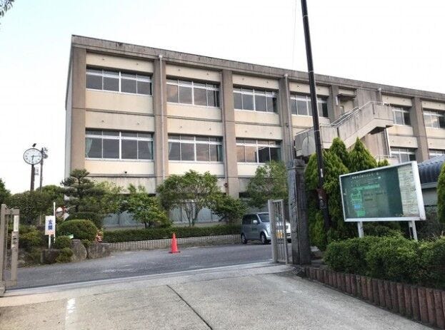 細川小学校