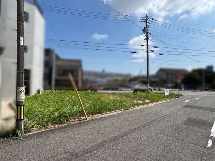 【外観】
☆南東角地
☆建築条件なし×開放感ある二方道路