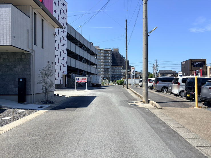 【スーパー・コンビニ・駅まで徒歩10分圏内】東栄小・東中!整形地!建築条件なし!幅員の広い前面道路!
