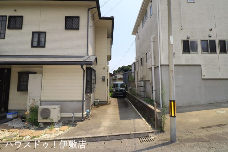 【駐車場】
縦列駐車2台可能です