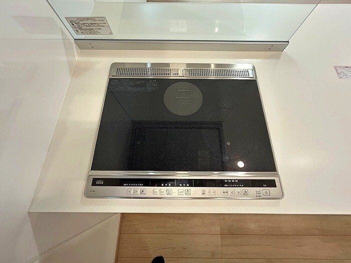 IHクッキングヒーターのオープンキッチンです♪