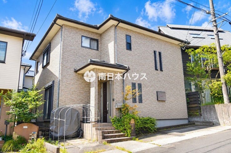 【外観】
2026年7月撮影