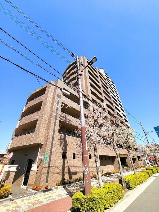 ★バルコニー幅は余裕がございますので小テーブルでティータイムも楽しめます♪