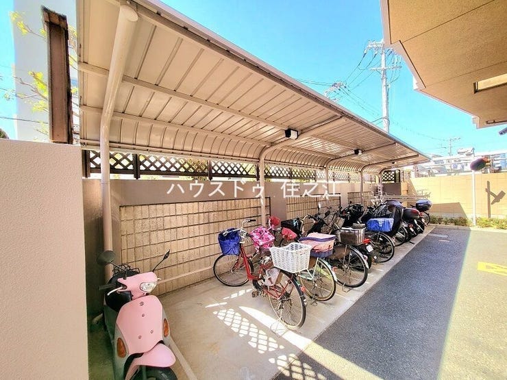 ★駐輪場も区画数はたくさんございます。空き状況の確認はお気軽にお申し付け下さい。