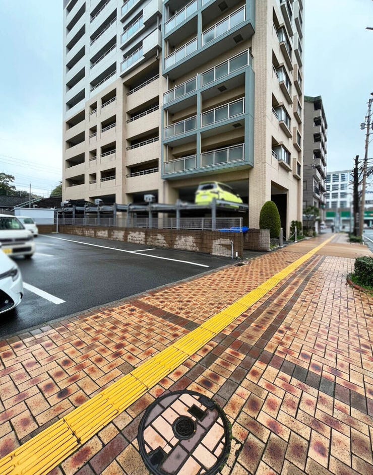 【敷地内駐車場有】サンパーク桃園公園♪花尾小・中学校♪全居室フローリング♪シャンプードレッサー♪