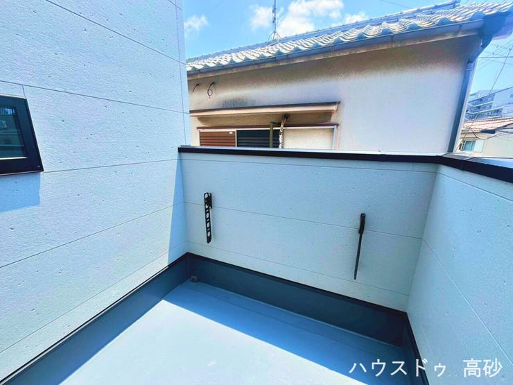 バルコニーがあるのでお布団を干したり洗濯物を干したり、太陽の温かみを感じることができます♪(撮影日:2026.7.19)