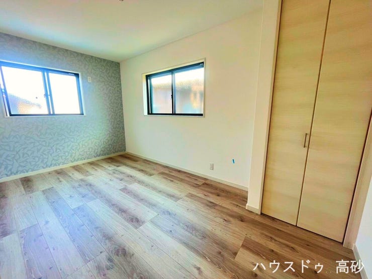 窓いっぱいの陽だまりで、暮らしをもっと快適に!(撮影日:2026.7.19)