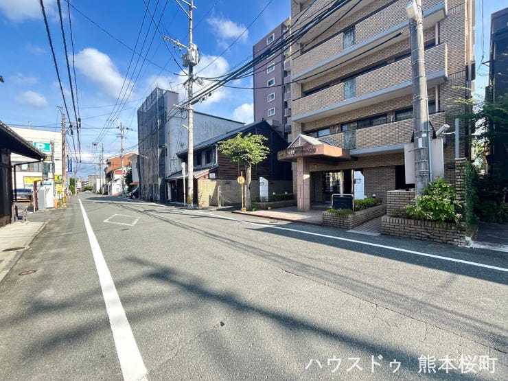 ■理想を叶える新しい暮らしの舞台■高いデザイン性と機能性を兼ね備えた住まい。ここで、家族の新しい物語が始まります。