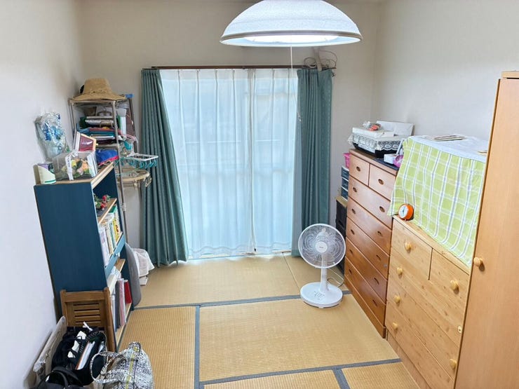 ランダ側の和室(7.5帖)です。綺麗に扱われているため、そのままでもご使用いただけます。