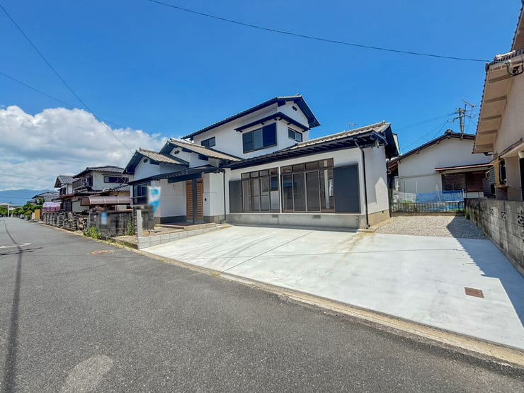 2026年6月フルリフォーム♪LDK24帖以上♪行橋市泉中央中古戸建て◎駐車場4台◎全室フローリング