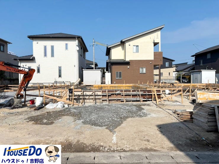 【外観】
2号棟:真ん中
令和8年10月完成予定。
撮影日:7月20日