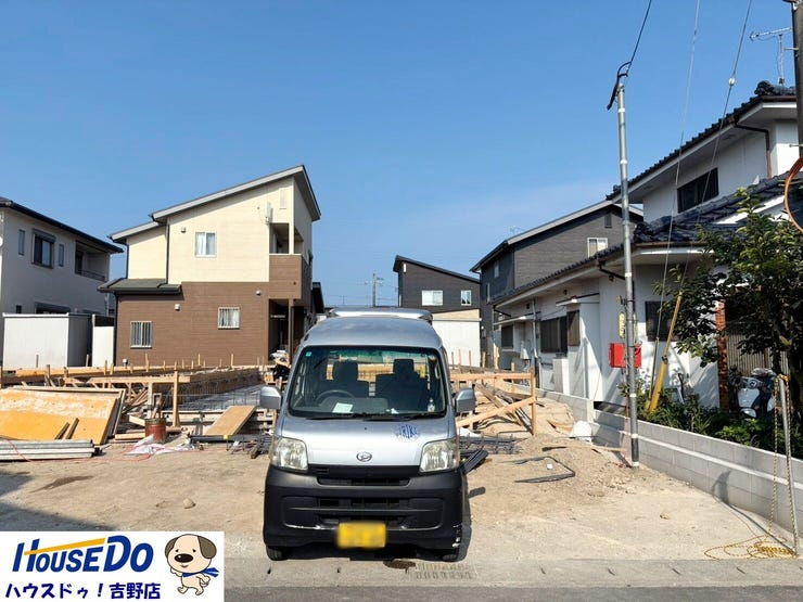 【外観】
3号棟:右
令和8年10月完成予定。
撮影日:7月20日