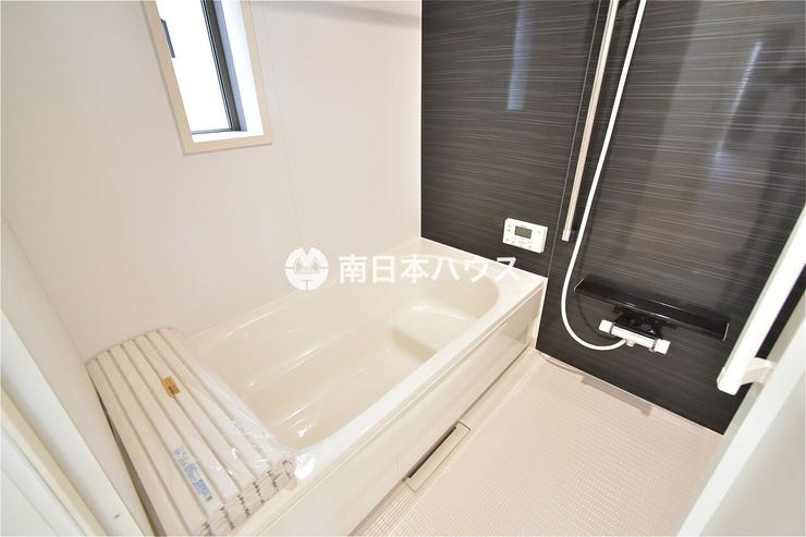 吉野町 新築戸建 吉野町／３区画 【浴室同型写真】浴室暖房乾燥機付きの浴室です！