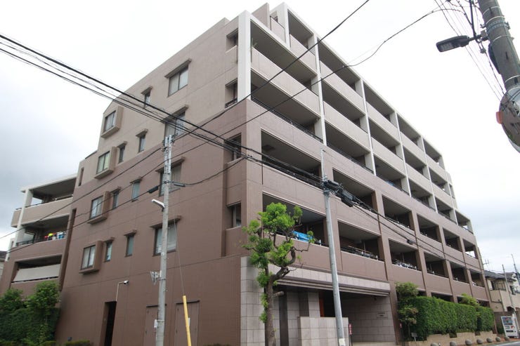 整然と建ち並ぶ、明るく落ち着いた住宅街の一画です♪