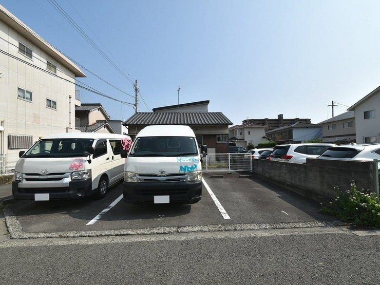 外観を北側より撮影