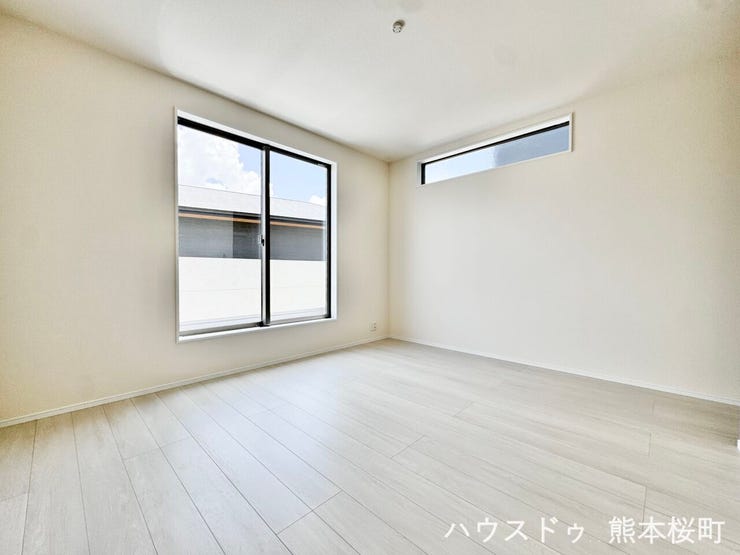 ■2階7帖洋室■心からリラックスできる静けさ、上質な眠りで、毎日をリセットします。明日への活力を養う空間です。