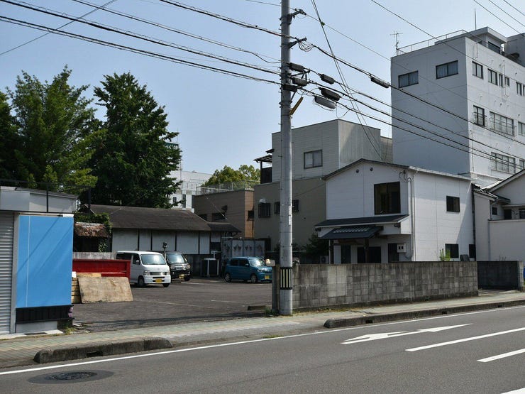 【外観】
外観を北東側より撮影