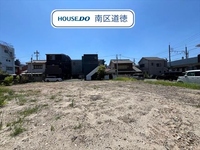 北側からの写真です。建築条件が無い土地ですのでお好きなハウスメーカーで建築可能です!