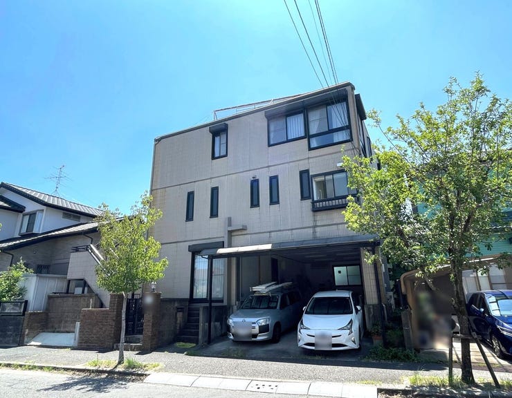 ◇外観◇
小中学校徒歩5分圏内ですので小さなお子様の登下校も安心です。