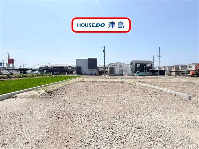 【外観】
神守中学校・神守小学校エリア。約64.3坪のゆとりある敷地に駐車3台・南庭を確保した4LDK。徒歩圏内に教育施設がそろっているため子育て世帯におすすめな住環境。