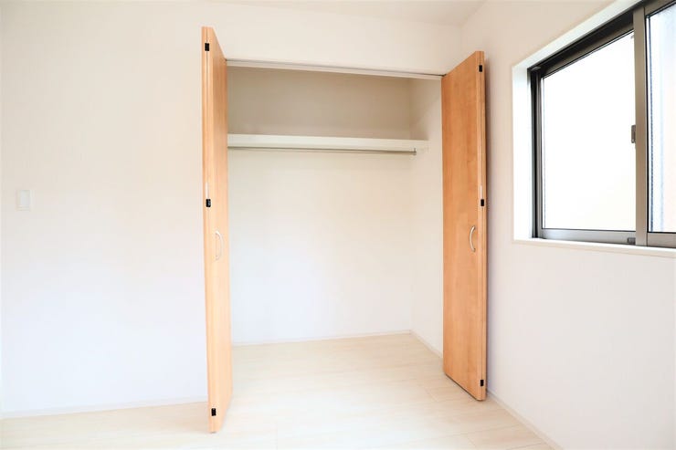クローゼット 同仕様
全室収納付き!
お部屋がスッキリ片付きます!