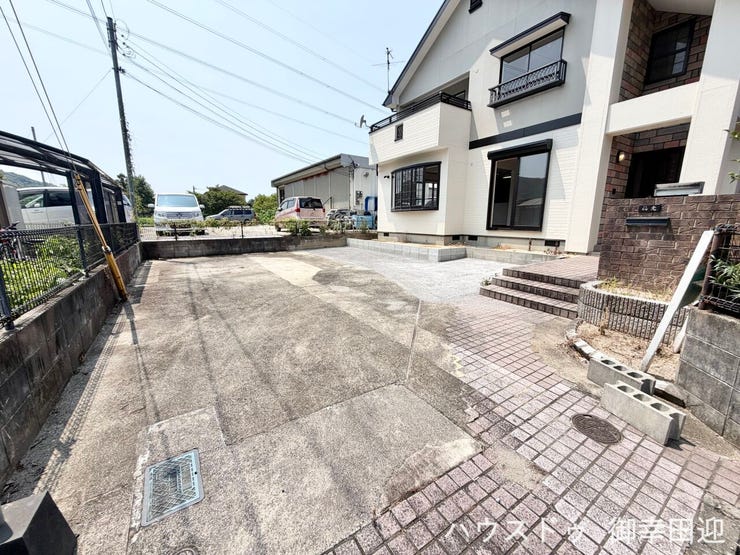 ■車と趣味の幅が広がる場所■単なる駐車スペースではない、洗車やタイヤ交換、DIYにも使える多目的な屋外スペースです。