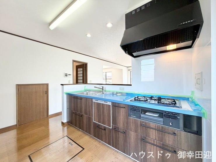 ■家族の「美味しい」が集まる舞台■高い機能性と美しいデザインを両立。料理する人も、待つ人も、笑顔になれる場所です。