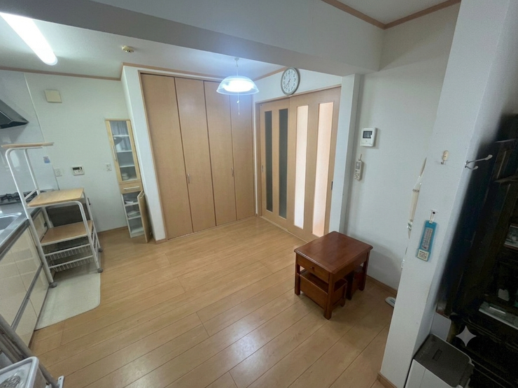 収納付きワンルーム
※画像はAI加工により荷物等を消去しています。