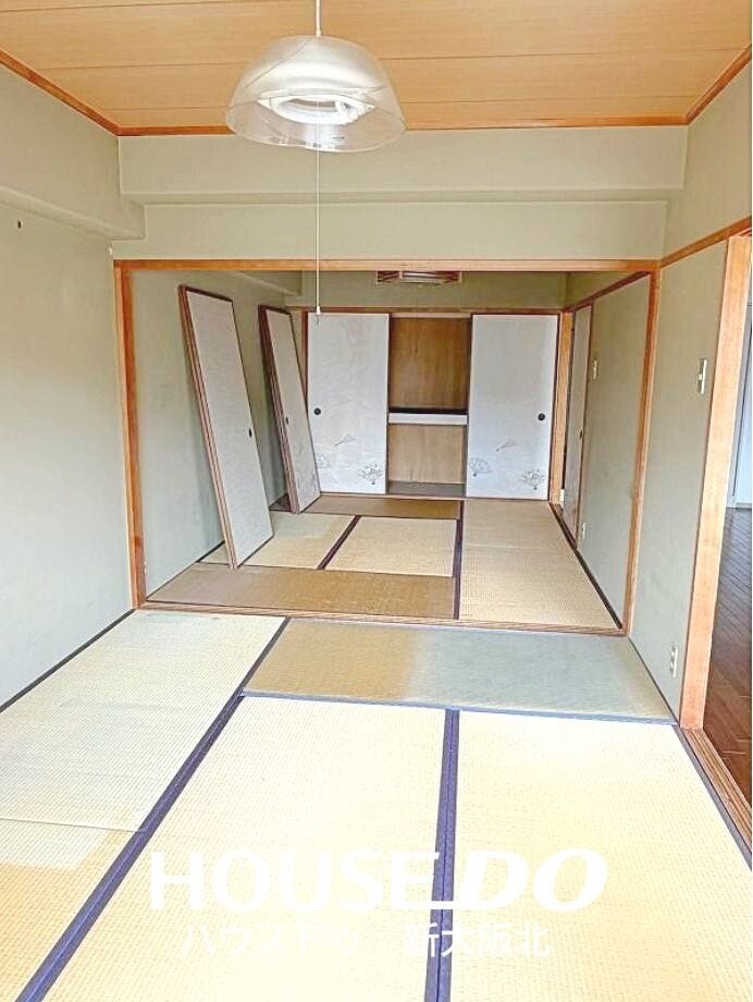 ■6帖の和室が2室!襖を外すと広々とした1室としてお使いいただけます!
■畳は適度なクッション性があり、お子さまが転んでもケガをしにくいので安心ですね!