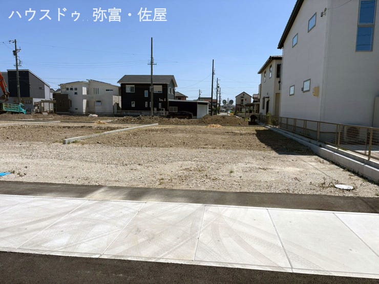 敷地約60.5坪!南側にお庭があり日当たり良好です(^^)/
