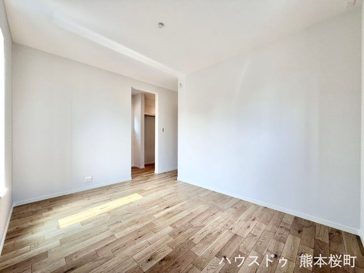 ■2階6.5帖洋室■心からリラックスできる静けさ、上質な眠りで、毎日をリセットします。明日への活力を養う空間です。