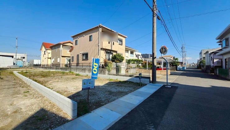建築条件なしなので、自由な設計で理想の住まいを建てることができます。