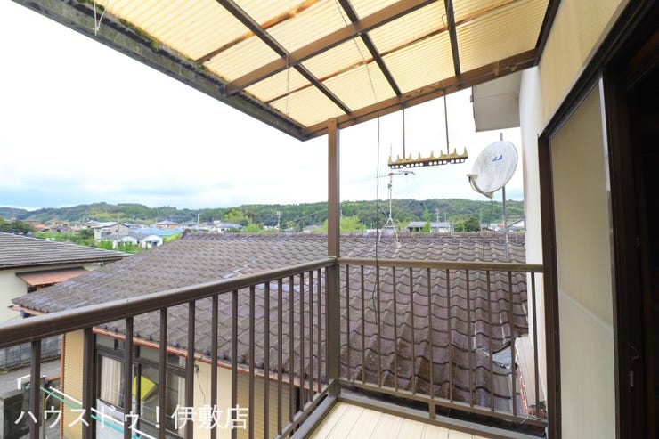 伊集院町麦生田 中古戸建 【バルコニー】