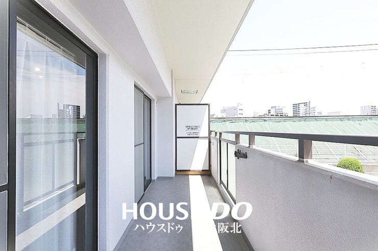 ■バルコニーからの眺望です!
■南向きで陽当り良好!
■毎日のお洗濯も快適です♪