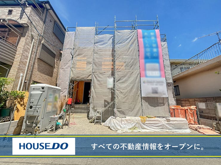 【外観】
駐車場3台♪全室フローリング♪小倉北区下富野新築戸建て◎都市ガス◎全室収納◎スーパー徒歩3分