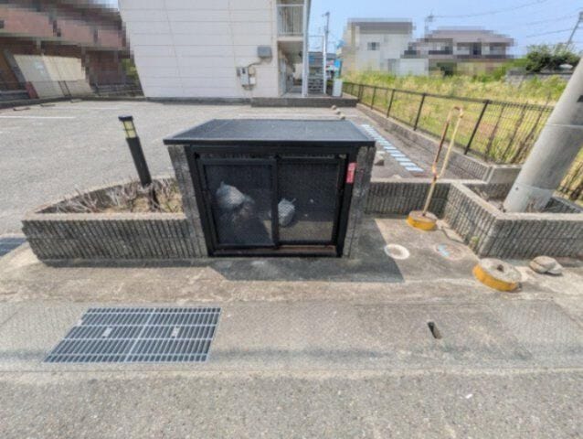 ゴミステーション