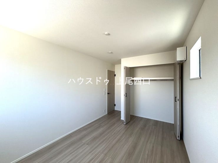 2階洋室(6.5帖)