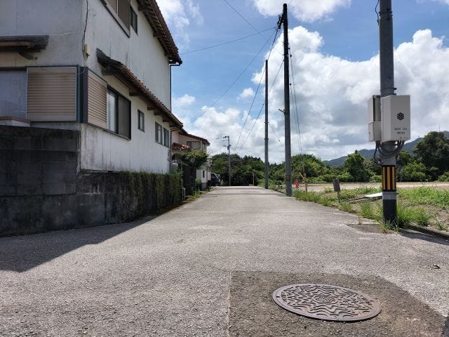 ★横浜小学校区★
南側道路 東から西方向