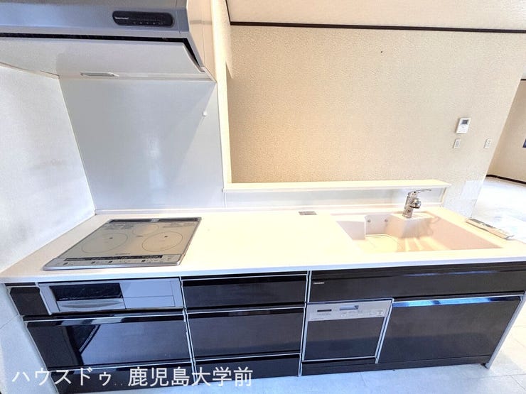 食器洗浄乾燥機付きで毎日の家事を楽にします♪