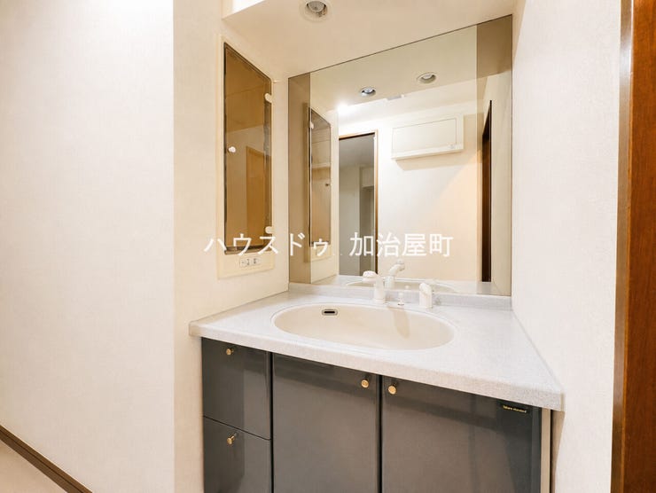 ※居住中のため、一部写真はAI技術により家具・家財等を除去したイメージ画像です。建物・間取り・設備の形状は実際のものを撮影しています。