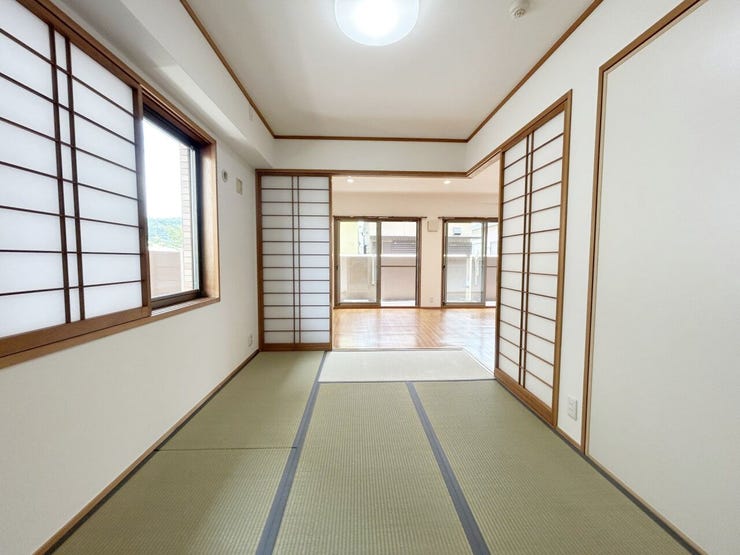 ★高須小学校校区★
畳の表替え、壁天井のクロス張替え済。