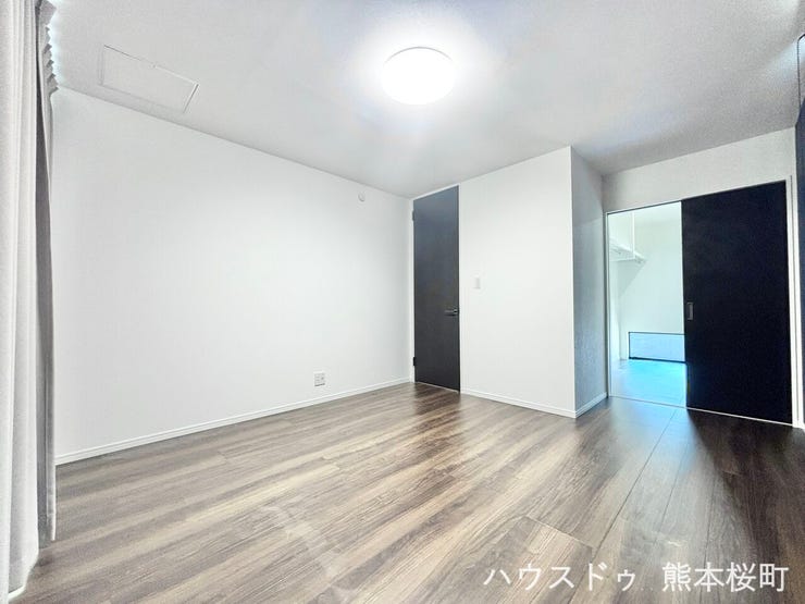 ■2階洋室■心からリラックスできる静けさ、上質な眠りで、毎日をリセットします。明日への活力を養う空間です。