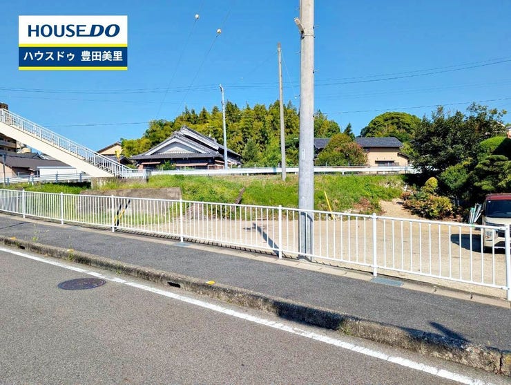 【外観】
【見学予約受付中】現地をご覧いただき、周辺環境なども一緒にご確認いただけます!