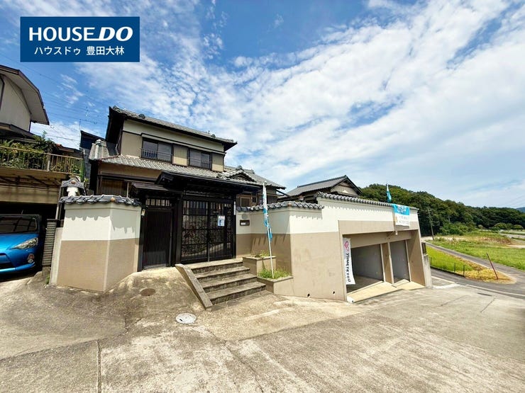 【外観】
*前山小学校・豊南中学校*
見るだけ聞くだけOK!【お気軽に資料請求!不動産のことならなんでも/ハウスドゥ豊田大林】