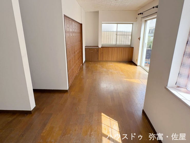 ご家族の憩いの場!一緒にテレビを観たり食事をしたり、同じ時間を共有できる温かい空間となります♪