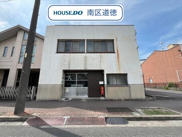 【外観】
約51.8坪のゆとりある広さのお土地です!
名鉄常滑線/道徳駅 徒歩約9分、市営バス「道徳新町」停 徒歩約2分とアクセス良好です。